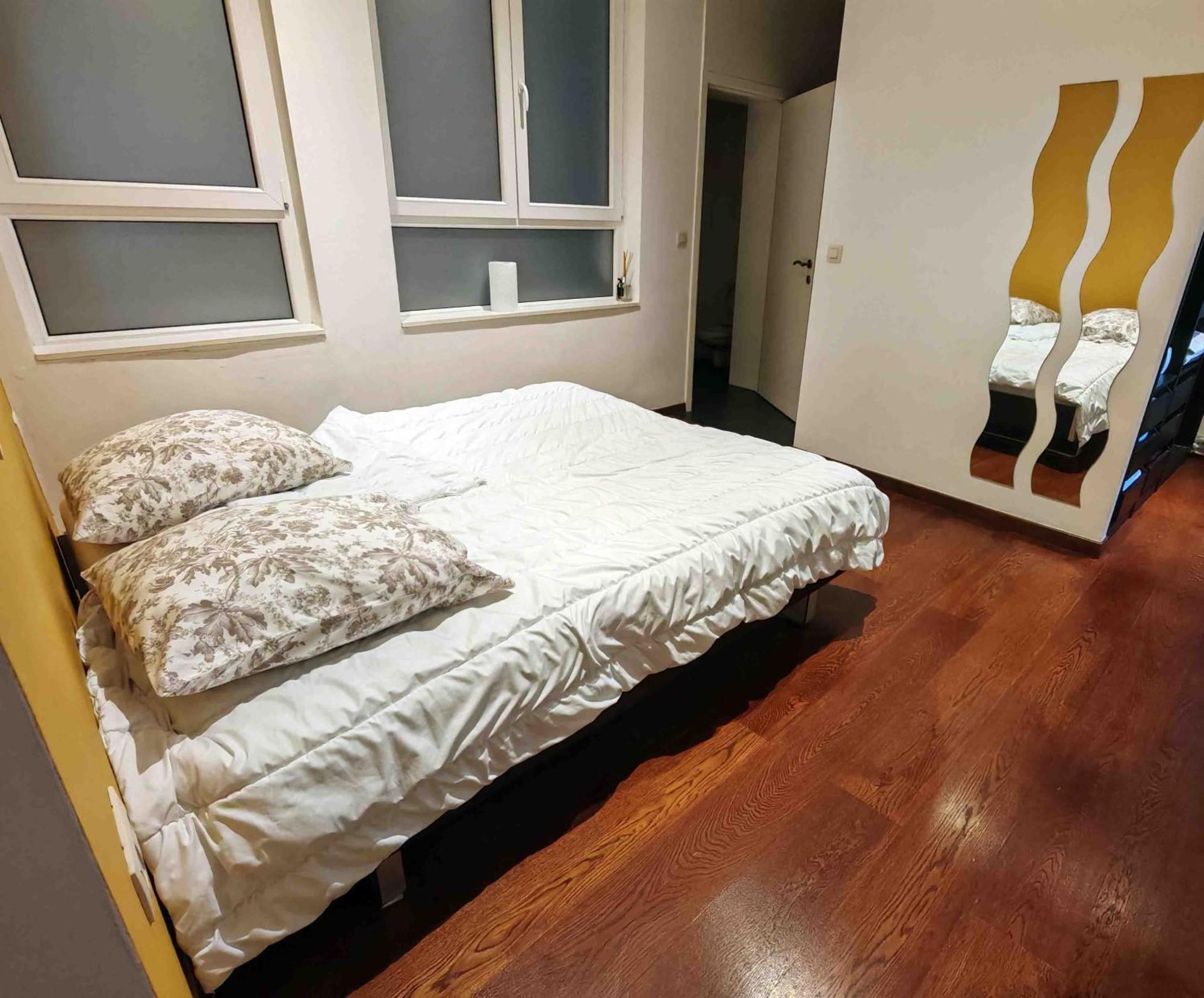 Sainte Catherine Whole Apartment Brussels Exterior photo